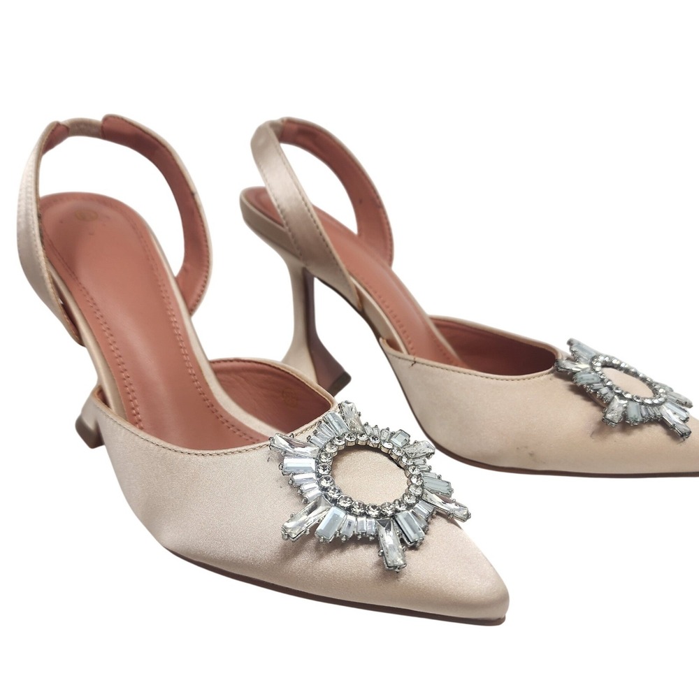 Champagne Satin Slingback‎ Pumps Crystal Brooch Flared Heel Womens Size 8.5 NEW